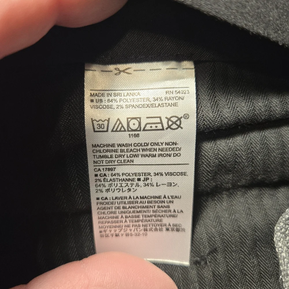 Banana Republic elevate your